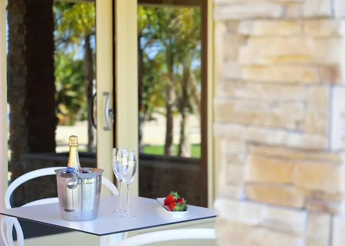 Alojamento de Acomodação e Pequeno-almoço Agave Blu