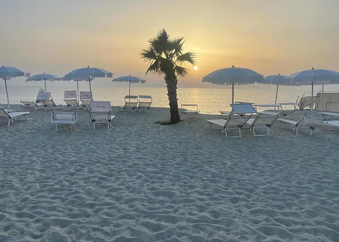 Alojamento de Acomodação e Pequeno-almoço Agave Blu 3*