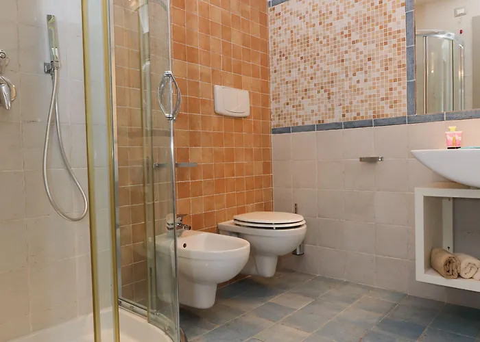 Alojamento de Acomodação e Pequeno-almoço Agave Blu 3*